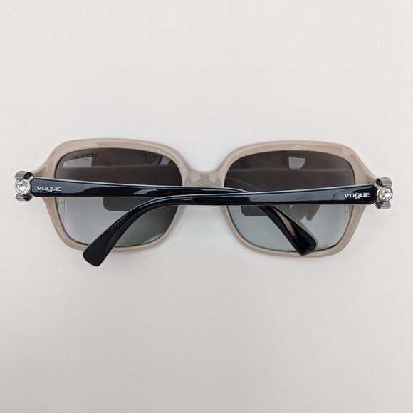 🕶️Vogue VO2994-SB 2350/11 Sunglasses 57/18 130 /KAG109🕶️ - Picture 2 of 6